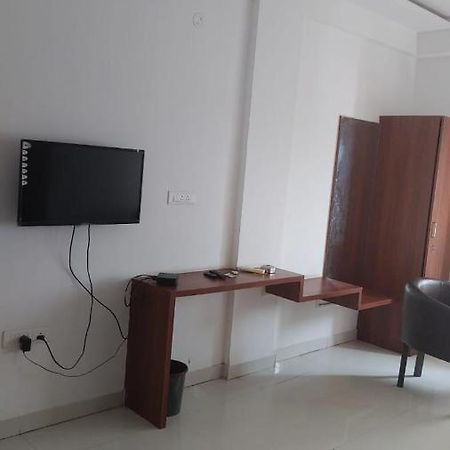 Pph Living B S K Villa Bangalore Buitenkant foto