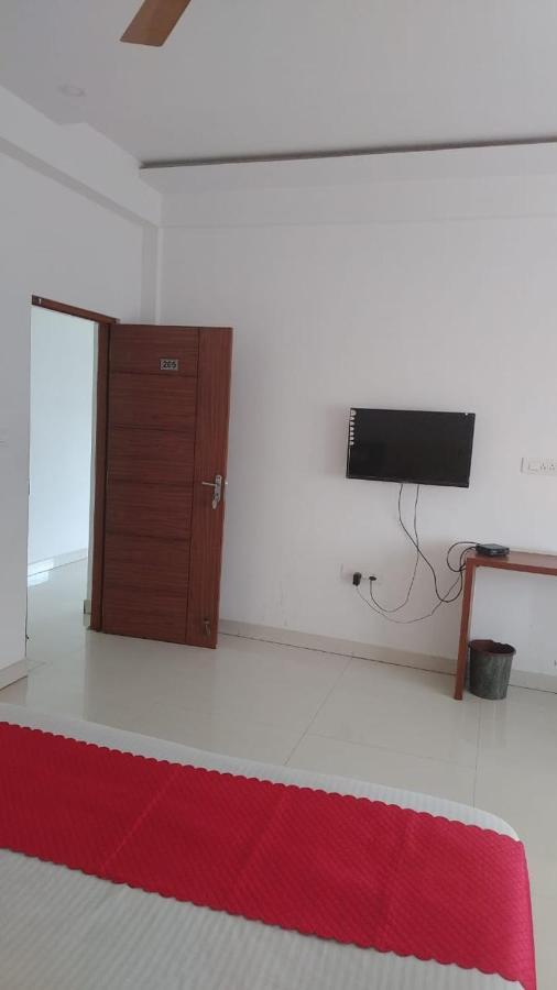 Pph Living B S K Villa Bangalore Buitenkant foto