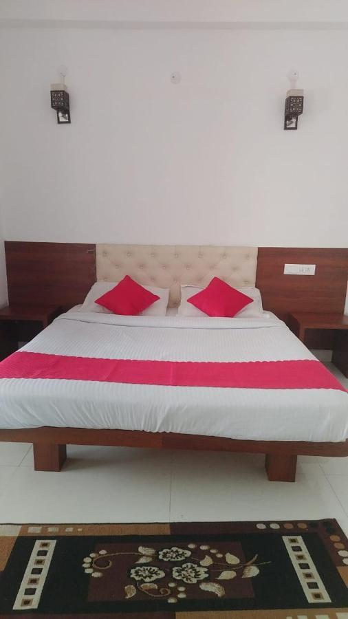 Pph Living B S K Villa Bangalore Buitenkant foto